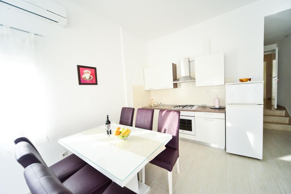 Apartments Valentina Petrčane Zewnętrze zdjęcie