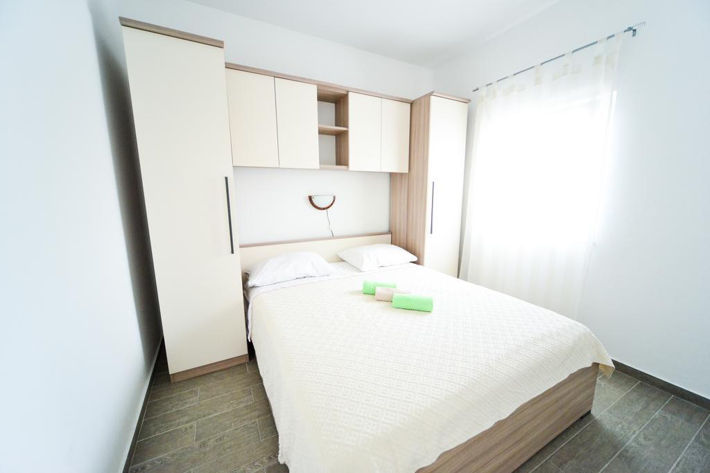 Apartments Valentina Petrčane Zewnętrze zdjęcie